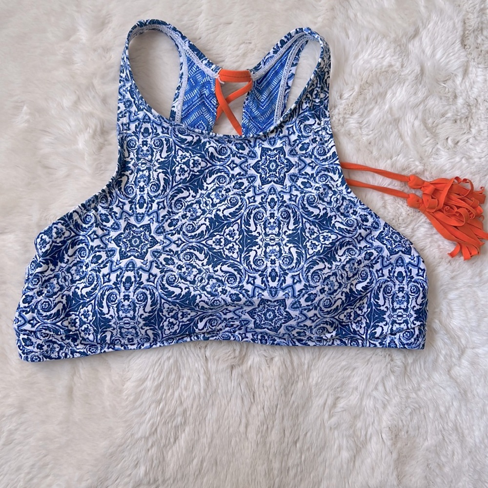 Social Angel Swim Top Size Large